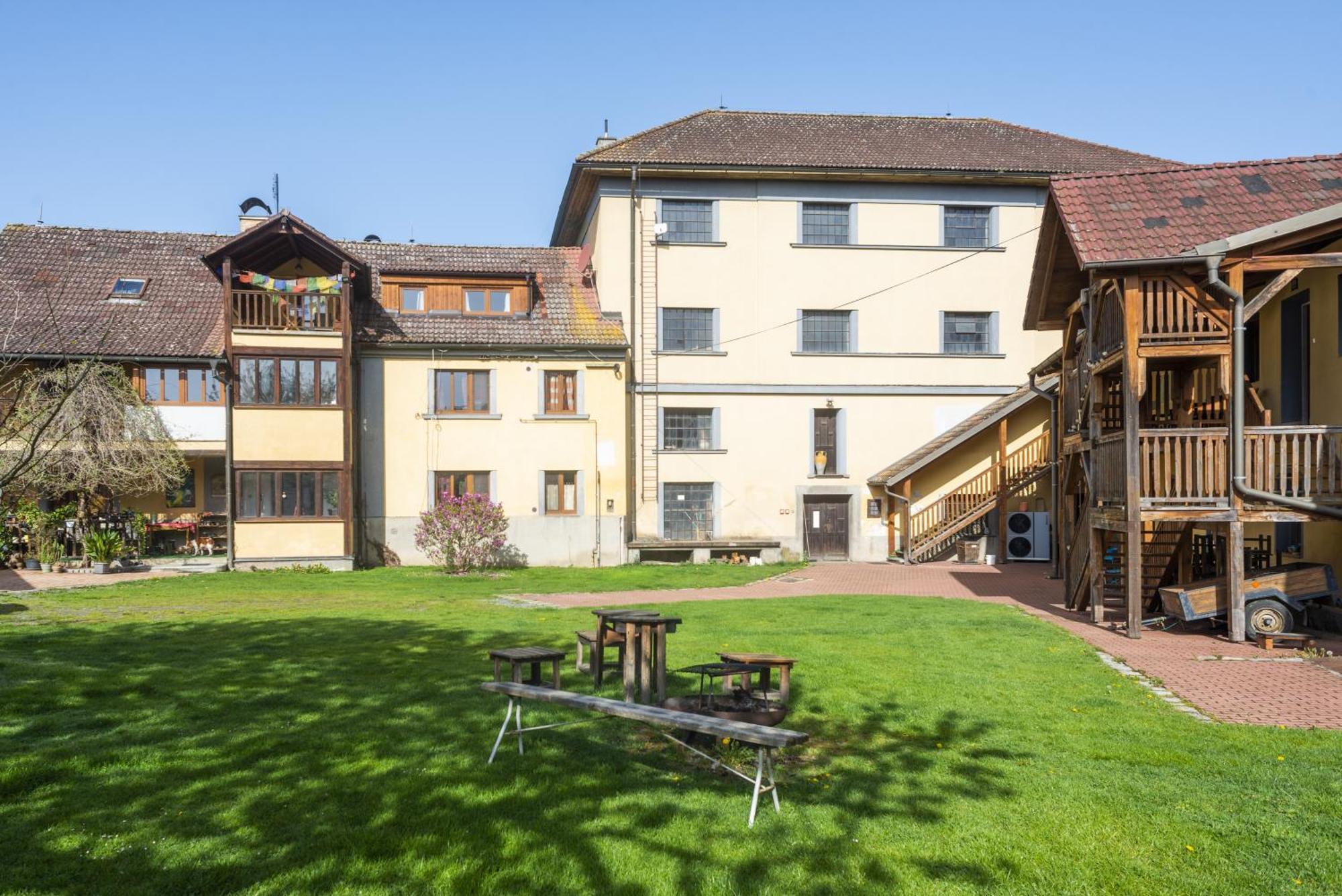 Apartament Mlyn-Osvracin Zewnętrze zdjęcie